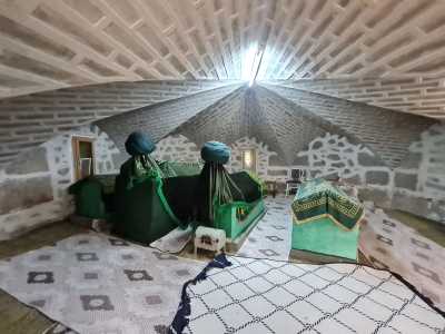 Mansur Baba Türbesi