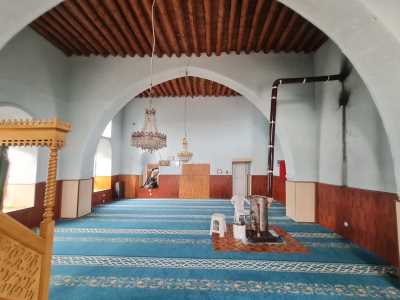 Altunkuşak Cami