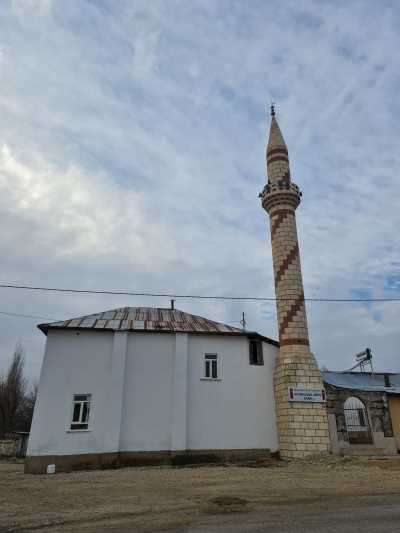 Altunkuşak Cami