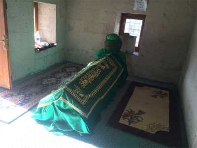 Sarı Saltuk Türbesi