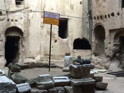 Gümüşler Manastırı