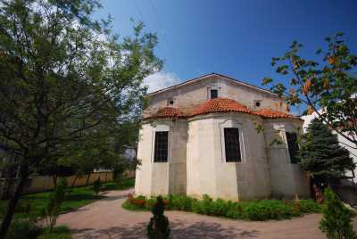 Düz Mahalle Kilisesi