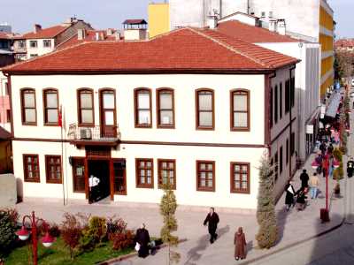 Akşehir Batı Cephesi Karargâhı Müzesi