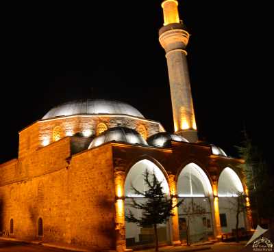 Kurşunlu Camii