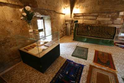 Aşıkpaşa Türbesi