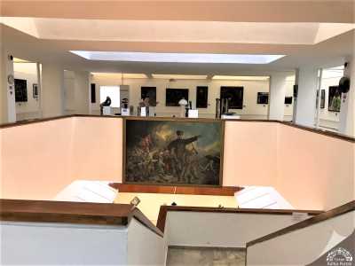 Müze teşhir salonu