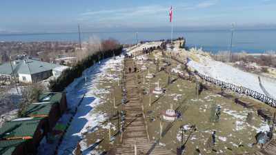 Edremit Kız Kalesi Seyir Tepesi