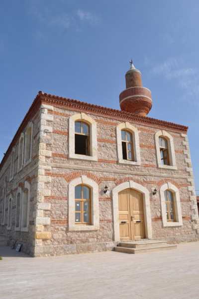 Kurtdere Camii