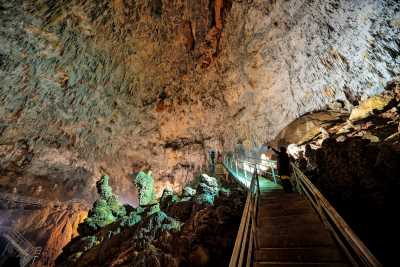 Sarıkaya Mağarası