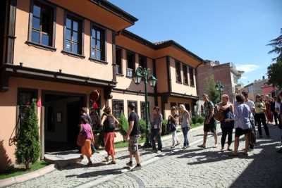 Çağdaş Cam Sanatları Müzesi