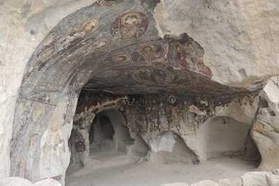 Kırkdamaltı Kilisesi